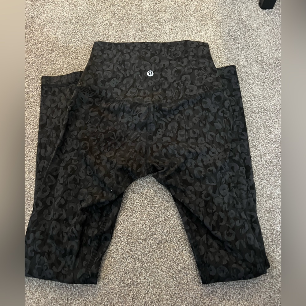 Lululemon Align cheetah print leggings